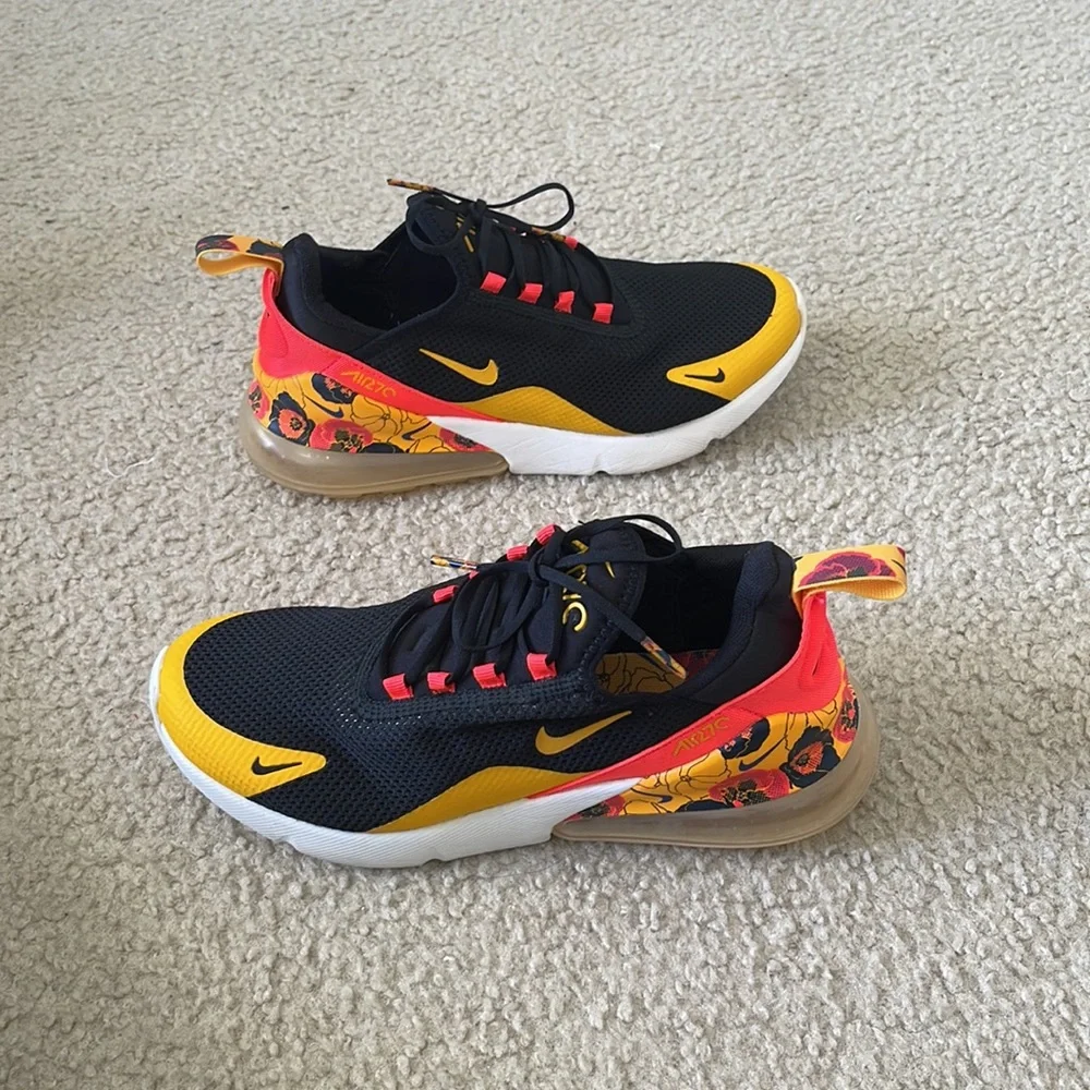 Nike Air Max 270 SE - Picture 5 of 8